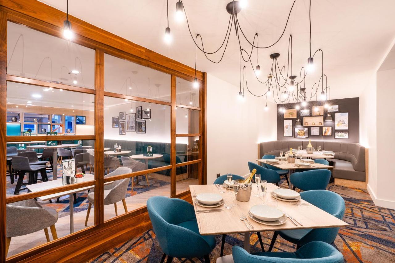 Holiday Inn Stevenage By Ihg Luaran gambar