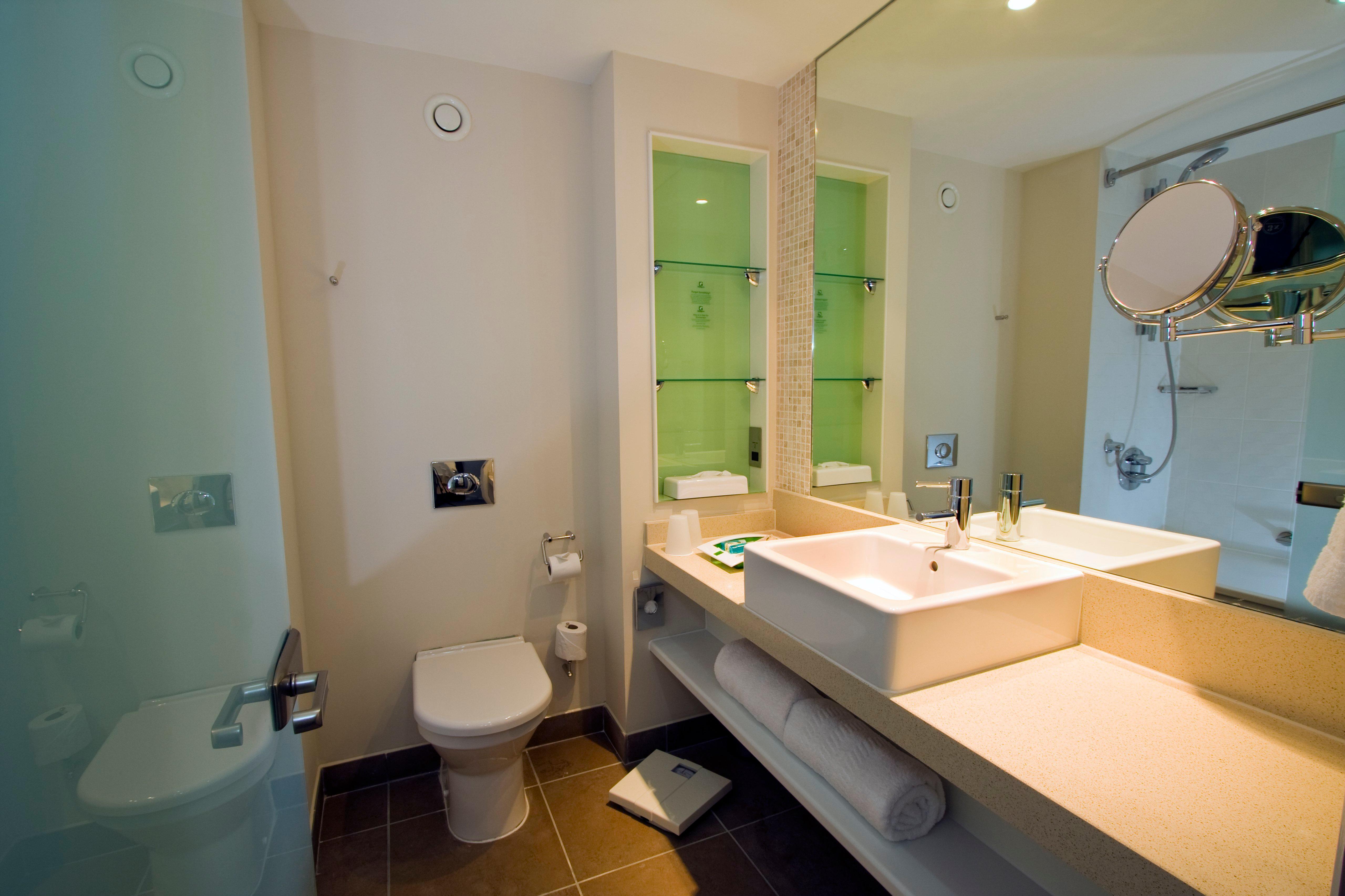 Holiday Inn Stevenage By Ihg Luaran gambar