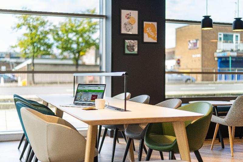 Holiday Inn Stevenage By Ihg Luaran gambar